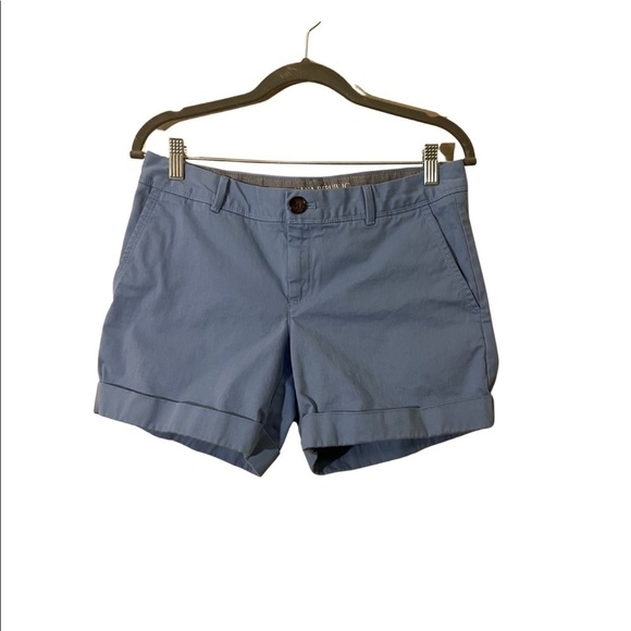 Banana Republic Pants - Banana republic women’s blue city chino shorts size 4